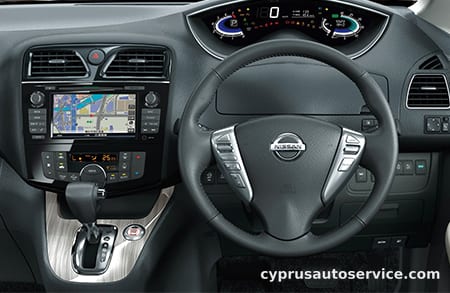 NISSAN SERENA HIGHWAY STAR G S-HYBRID ADVANCED SAFETY PACKAGE