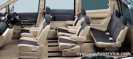 NISSAN SERENA 25 HIGHWAYSTAR X