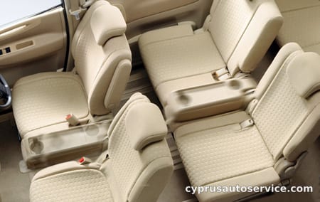 NISSAN SERENA 20S