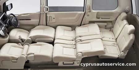 NISSAN SERENA HIGHWAY STAR