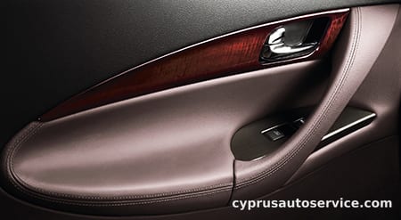 NISSAN SKYLINE CROSSOVER 370GT FOUR TYPE P