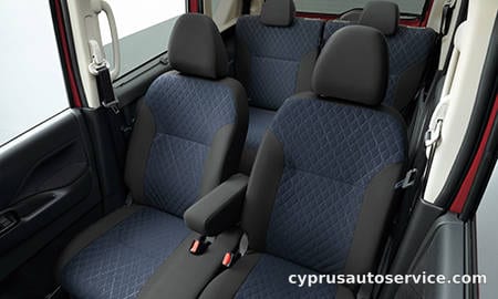 NISSAN ROOX AUTECH