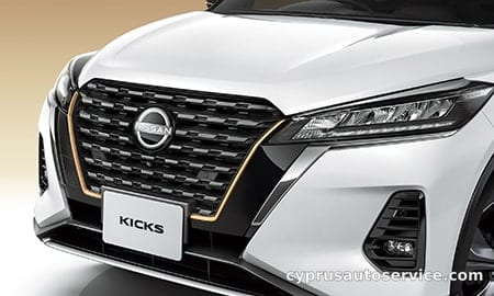 NISSAN KICKS X FOUR 90TH ANNIVERSARY