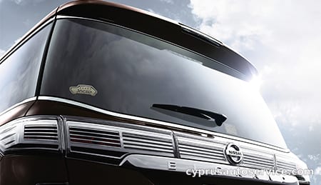 NISSAN ELGRAND 250HIGHWAY STAR