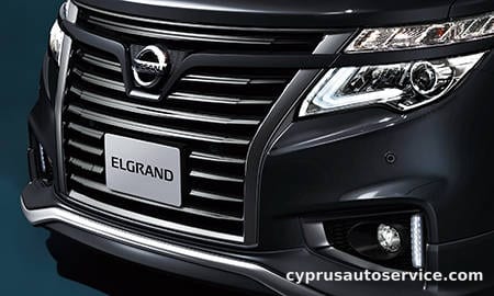 NISSAN ELGRAND 250HIGHWAY STAR S JET BLACK URBAN CHROME
