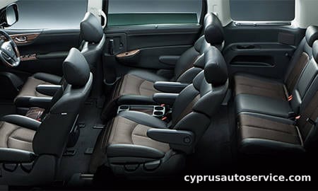 NISSAN ELGRAND 350HIGHWAY STAR PREMIUM URBAN CHROME