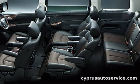 NISSAN ELGRAND 350HIGHWAY STAR PREMIUM URBAN CHROME