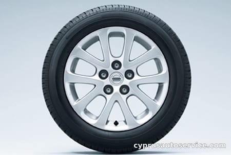 NISSAN LAFESTA HIGHWAY STAR G