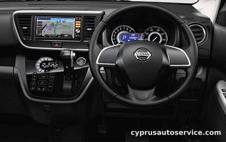 NISSAN DAYZ ROOX HIGHWAY STAR S