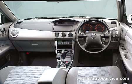 NISSAN AVENIR SALUT X