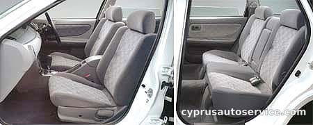 NISSAN AVENIR SALUT X