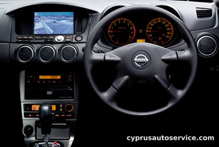 NISSAN AVENIR SALUT SI