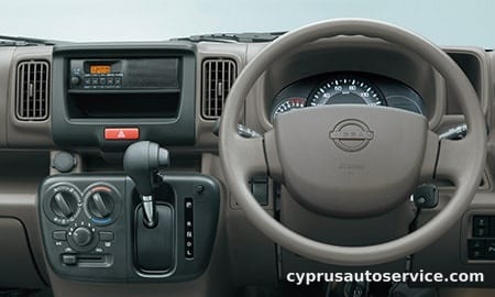 NISSAN CLIPPER VAN DX