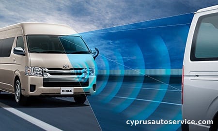 TOYOTA HIACE VAN DX GL PACKAGE