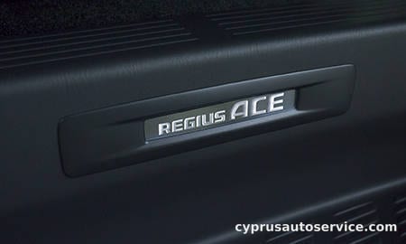 TOYOTA REGIUS ACE VAN SUPER GL DARK PRIME II