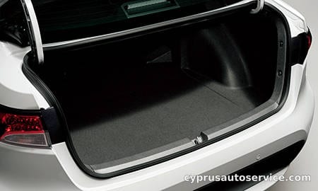 TOYOTA COROLLA HYBRID S