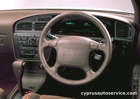 TOYOTA CAMRY PROMINENT G