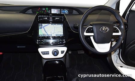 TOYOTA PRIUS S SAFETY PLUS