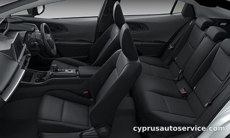 TOYOTA PRIUS U
