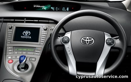 TOYOTA PRIUS S TOURING SELECTION
