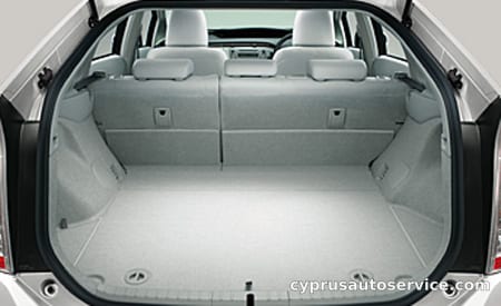 TOYOTA PRIUS S TOURING SELECTION