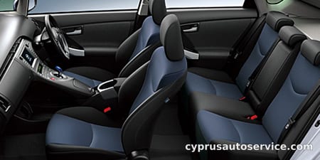 TOYOTA PRIUS S TOURING SELECTION