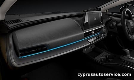 TOYOTA PRIUS G NIGHT SHADE