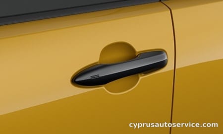 TOYOTA PRIUS G NIGHT SHADE
