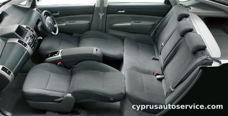 TOYOTA PRIUS S TOURING SELECTION