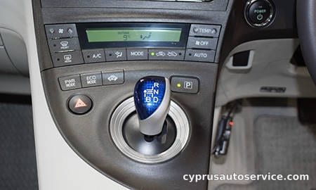 TOYOTA PRIUS S
