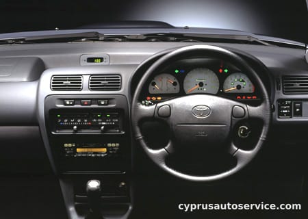 TOYOTA STARLET GLANZA S