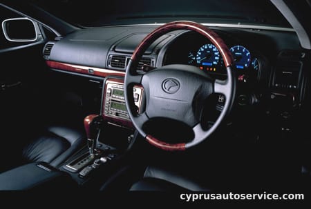 TOYOTA PROGRES NC250 IR VERSION