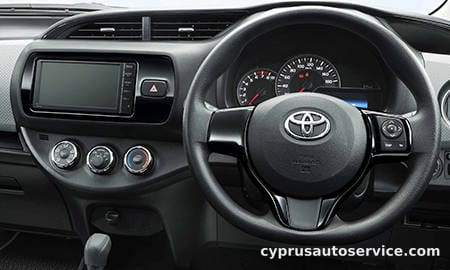 TOYOTA VITZ 1.0F SMART STYLE