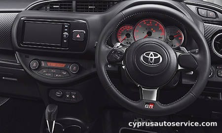 TOYOTA VITZ GR SPORT GR