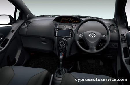 TOYOTA VITZ RS