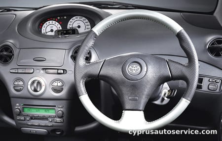 TOYOTA VITZ RS