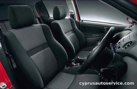 TOYOTA VITZ RS