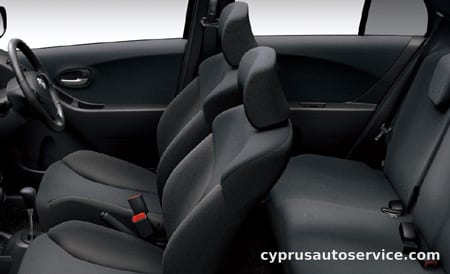 TOYOTA VITZ RS