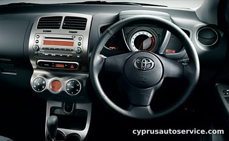 TOYOTA IST 150G