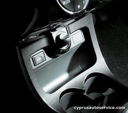 TOYOTA IST 150X
