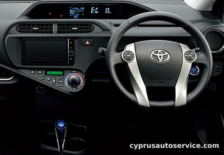 TOYOTA AQUA G BLACK SOFT LEATHER SELECTION