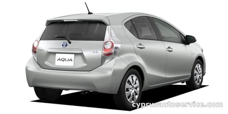 TOYOTA AQUA G