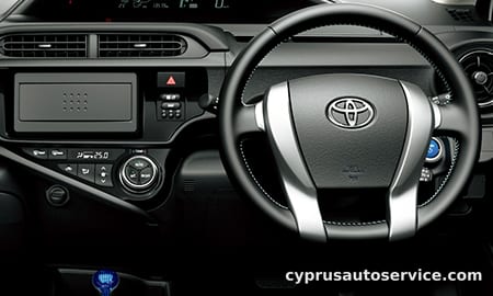 TOYOTA AQUA G