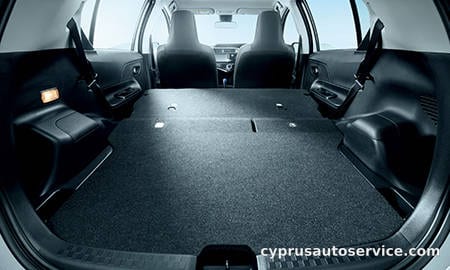 TOYOTA AQUA S BUSINESS PACKAGE