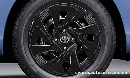 TOYOTA AQUA S GLAMPER
