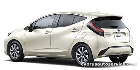 TOYOTA AQUA Z