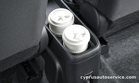 TOYOTA AQUA G