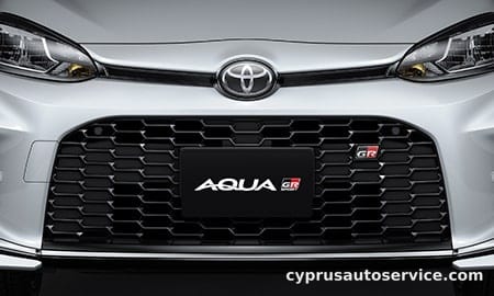 TOYOTA AQUA GR SPORT