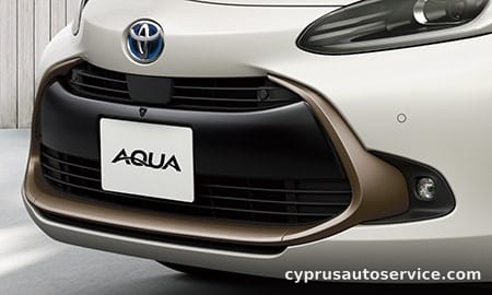 TOYOTA AQUA Z RAFFINE