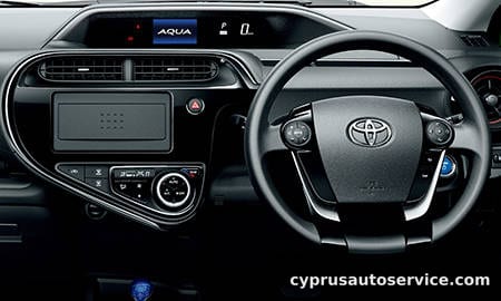 TOYOTA AQUA S